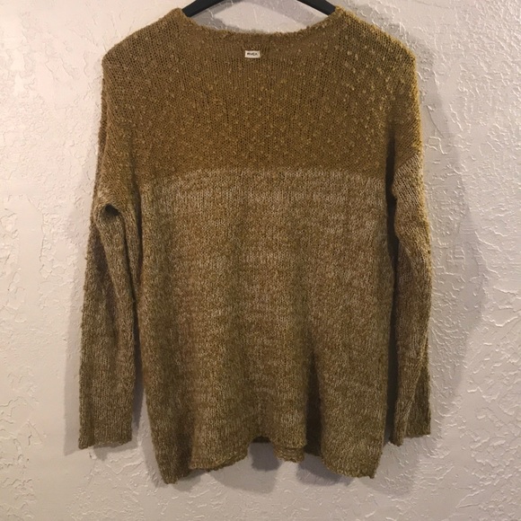RVCA Distressed Sweater - Picture 5 of 5